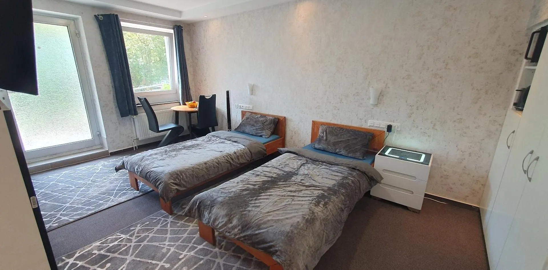 Larisa'S Nr 11 Mit Parkplatz Apartman Hamburg